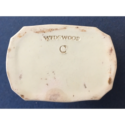 347 - An 18th century Wedgwood creamware tea canister, of swept shouldered form, printed in black with The... 