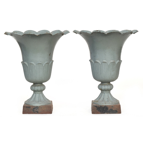 517 - A pair of 19th century cast iron urns, 60cm diameter x 73cm high