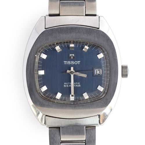 600 - A TISSOT SEASTAR GENTLEMAN'S STEEL AUTOMATIC WRIST WATCH WITH DATE
Circa 1970, REF 44807, blue TV sc... 