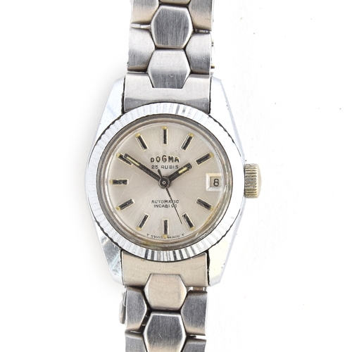 677 - A DOGMA LADIES STEEL AUTOMATIC WATCH
On original steel bracelet, diameter 21mm