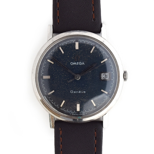 527 - AN OMEGA GENEVE GENTLEMAN'S STEEL WRIST WATCH
Circa 1960s, grey dial, raised silver baton markers, s... 