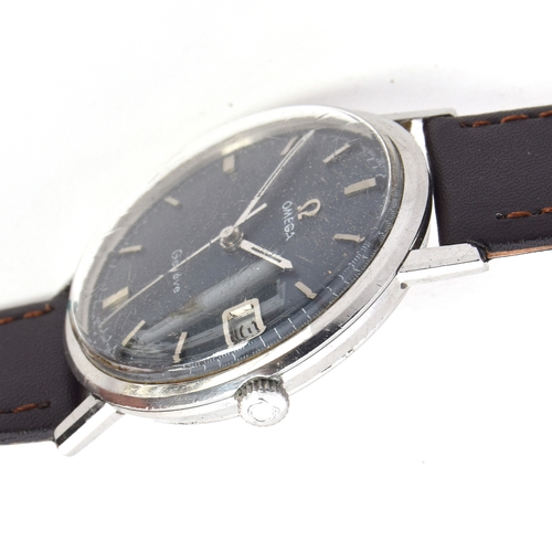 527 - AN OMEGA GENEVE GENTLEMAN'S STEEL WRIST WATCH
Circa 1960s, grey dial, raised silver baton markers, s... 