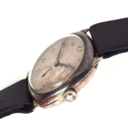 627 - A SMITHS SILVER GENTLEMAN'S WRIST WATCH
Dated 1938, engine turned dial with Arabic numerals, Breguet... 