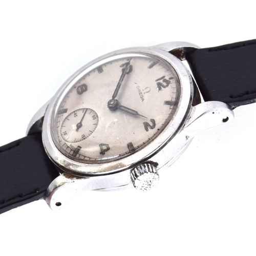 531 - AN OMEGA GENTLEMAN'S STAINLESS STEEL WRIST WATCH
Circa 1930s, ref. 2165, silvered dial with Arabic n... 