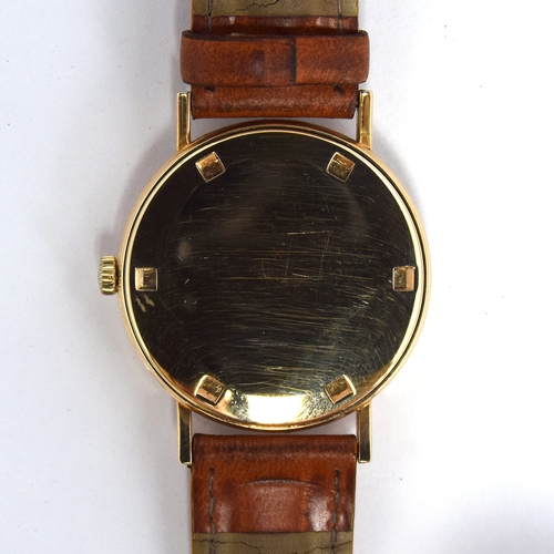 606 - A ZENITH 28800 HIGH BEAT 9CT GOLD GENTLEMAN'S WRIST WATCH
Dated 1972, cream face, bevelled edge dial... 