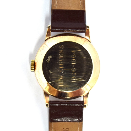 624 - A SMITHS ASTRAL 9CT GOLD GENTLEMAN'S MECHANICAL WRIST WATCH
Circa 1960s, cream textured dial, Arabic... 