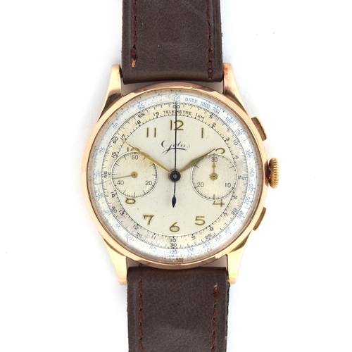 667 - A JOLUS GENTLEMAN'S 9CT TWO DIAL CHRONOGRAPH
Circa 1950s, silver dial with Arabic markers, tachymete... 