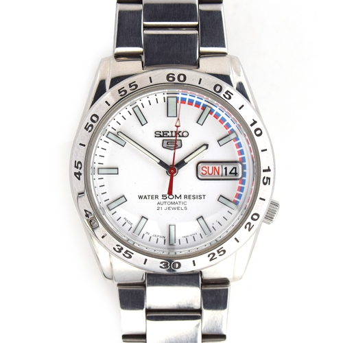 644 - A SEIKO 5 GENTLEMAN'S STEEL AUTOMATIC DAY DATE WATCH
Circa 1990s, white face with raised luminous ma... 