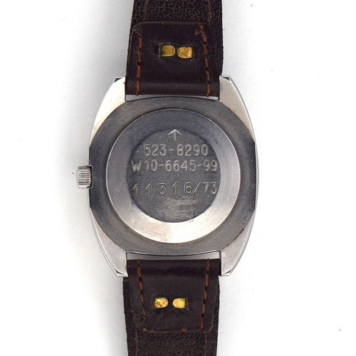 594 - A HAMILTON W10 MILITARY STEEL WATCH
Circa 1975, dial marked Hamilton, T circle, broad arrow
Movement... 