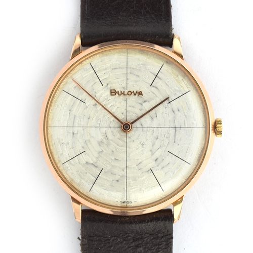 582 - A BULOVA ROSE GOLD FILLED GENTLEMAN'S WRIST WATCH
Circa 1960s, slate dial, cross hair, straight hand... 