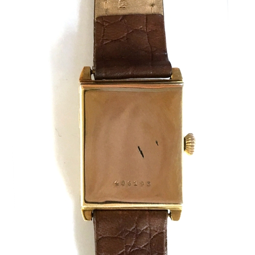 688 - A 9CT GOLD GENTLEMAN'S WATCH
Circa 1920s, silvered dial with Arabic numerals and sub seconds