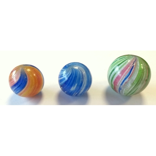 1044 - Three 19th century onion skin marbles (af), orange and blue swirls, 26mmD; blue and white swirls, 28... 