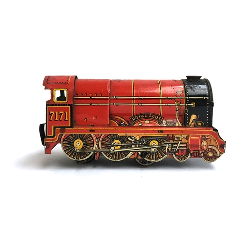 902 - Two repainted clockwork O gauge trains (af); together with a tin plate clockwork 'Royal Scot 7171' t... 