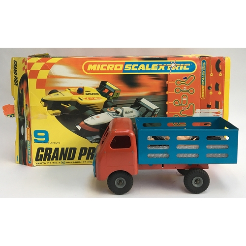 998 - A Micro-Scalextrix set; together with a large metal Triang truck with model pigs