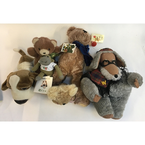 1055 - A mixed lot of stuffed toys, to include a Keel Toys Teddy Bear, Womble, Harrods bear, a Koala made f... 