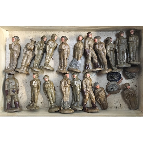 1003 - A collection of metal toy Scottish soldiers, together with two cowboys and a number of resin toy sol... 