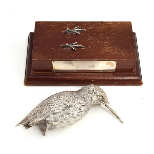 71 - A silver figure of a kingfisher by Edward Barnard & Sons Ltd, London 1991, on wooden plinth with vac... 