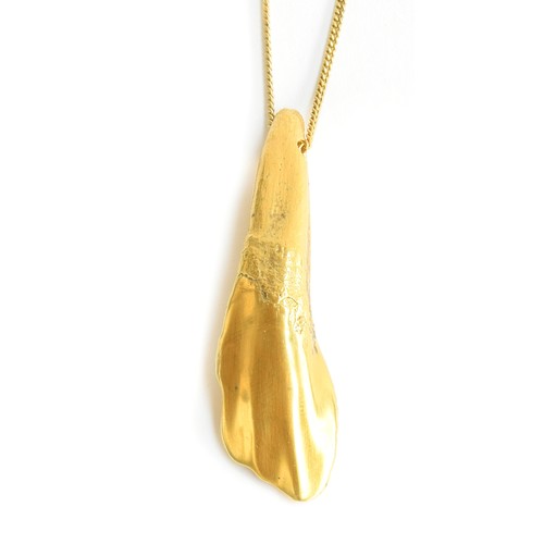 90 - Contemporary silver gilt pendant on chain, hallmarked 925 and with the makers name Antoine Sandoz. W... 