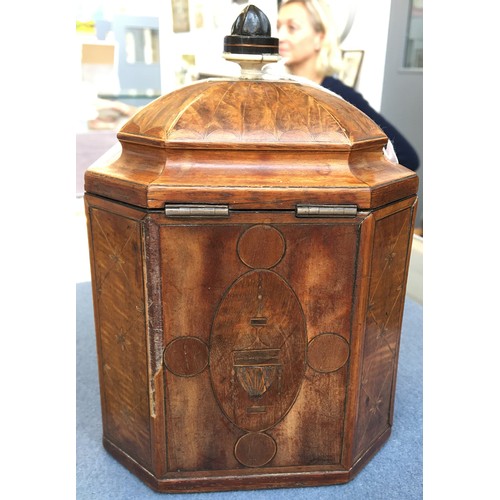 119 - A George III marquetry and parquetry tea caddy, of canted square form, with lined interior and inter... 