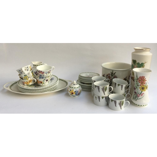 68 - A mixed lot of approx. 38 pieces to include Portmeirion 'Botanic Garden' and 'The Ladies Flower Gard... 