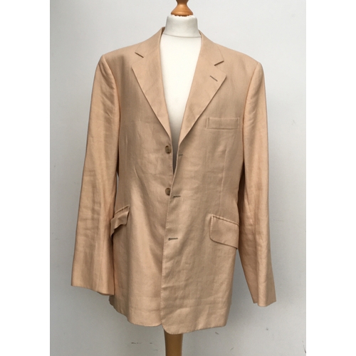 598 - A linen and silk two piece single breasted suit by A.T. McGurrell, London W1 (2011), double vent to ... 