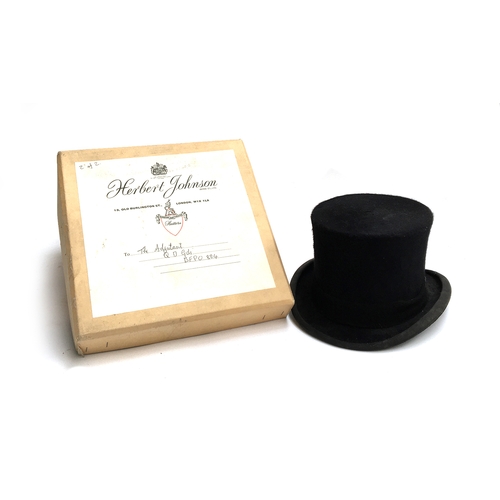 553 - A Herbert Johnson top hat, approx. size 7, in Herbert Johnson hat box