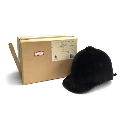 558 - A black felt pytchley high crown hunting cap by S. Patey (London) Ltd., size 7 3/8, in Patey box