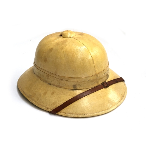 560 - A Fabriluni France 'Super Helmet' pith helmet, approx. size 7 1/4