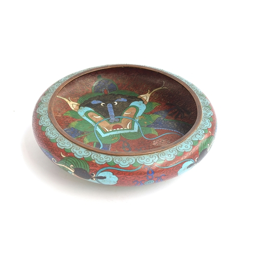 186 - An early 20th century Chinese cloisonne enamel bronze bowl, depicting a dragon with flaming pearl, t... 