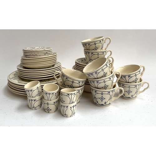 95 - A ceramic tea set comprising teacups, saucers, egg cups, approx. 50 pieces