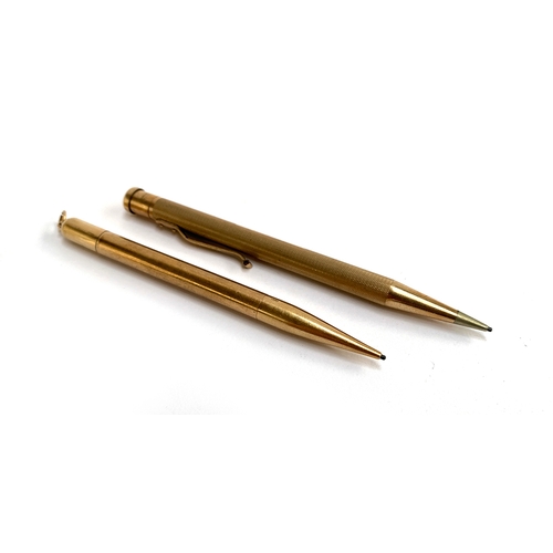 10 - A 9ct gold propelling pencil with twist action mechanism, by S J Rose & Son, London 1956; together w... 