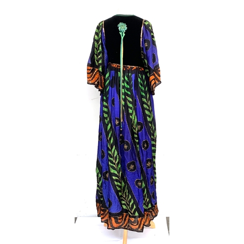 905 - A Marisa Martin of Knightsbridge maxi dress