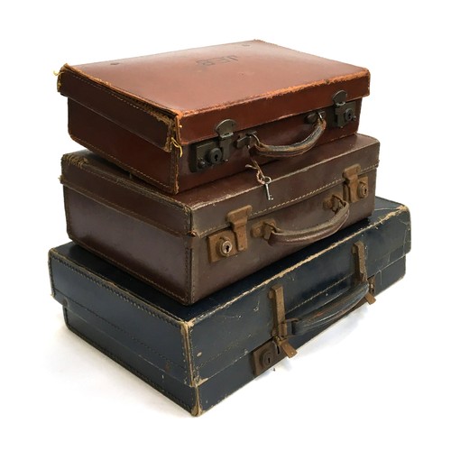 1081 - Three gent's small suitcases, the largest 46cm wide