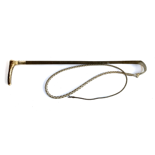 188 - A Victorian gent's hunting whip with white leather thong and silver collar engraved William Blain Ta... 