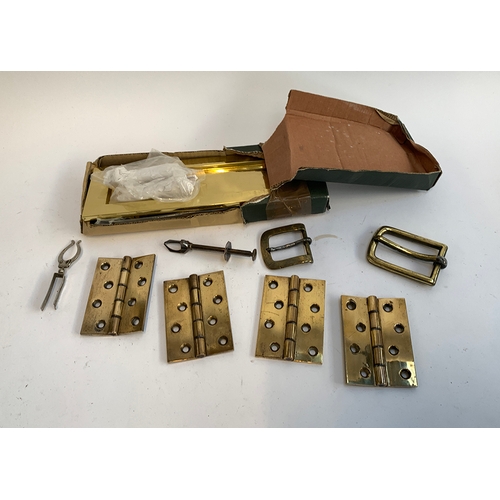 185 - Four WT&S brass door hinges; together with two brass belt buckles; together with a polished brass le... 