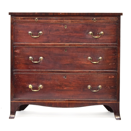 531 - A Regency mahogany bachelor's chest, the plain top over brushing slide and three cockbeaded graduati... 