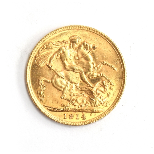 16 - A George V gold sovereign, 1914