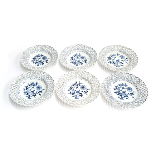 259 - A set of six Meissen 'Onion' plates with pierced lattice borders, each 23.5cm diameter; together wit... 