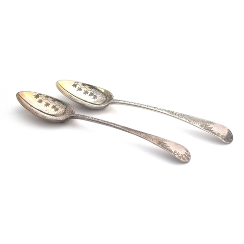 64 - A pair of George III Old English serving spoons, bright cut decoration, by George Smith (III) & Will... 