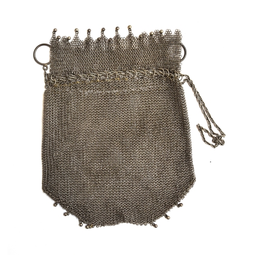 197 - A white metal chain mail purse, marked 'Solid Silver', with 'draw string' top, approx 18x14cm, 5.7oz