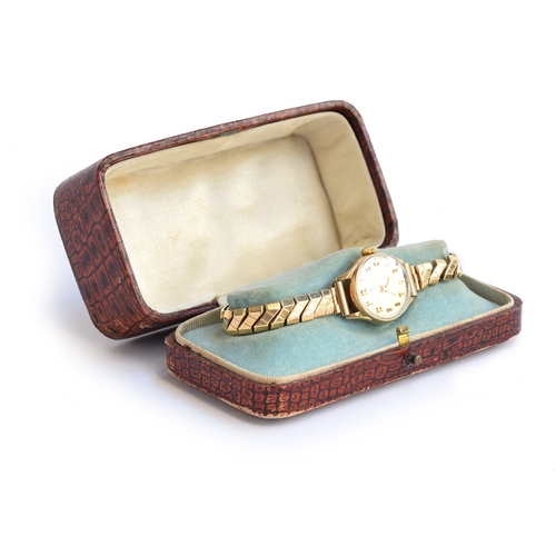 77 - An Omega ladies 9ct gold cocktail watch, approx. 18.5g, in velvet lined presentation box