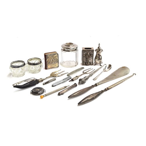 102 - A small mixed lot of silver items, to include cut glass silver rimmed salts, propelling pencil, seve... 