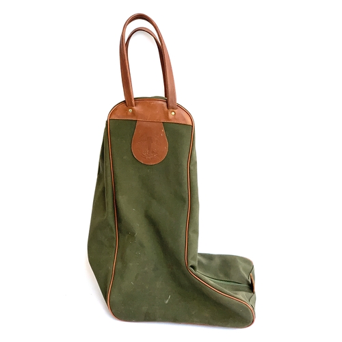 806 - A Schnieder Riding Boot Company, London, canvas and leather boot bag