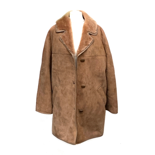 724 - A Morlands ladies sheepskin jacket, size 36