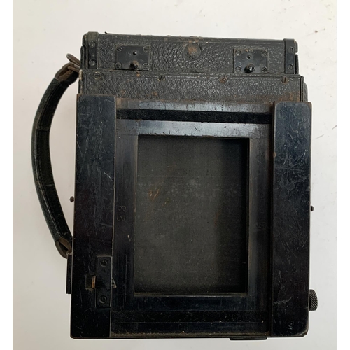 256 - A Mentor Meyer camera serial no 39692, marked A. O. Roth, 85 Ringstead Road, Catford, London, with a... 