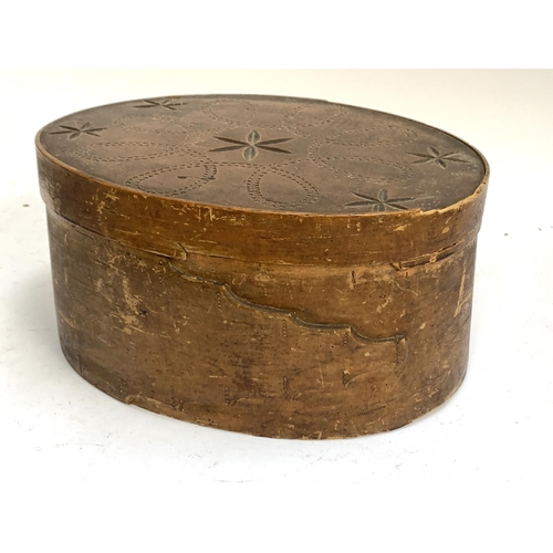 322 - A 19th century Norwegian folk art 'Tine' bentwood box, with carved decoration to lid, 38.5x29.5x18cm... 