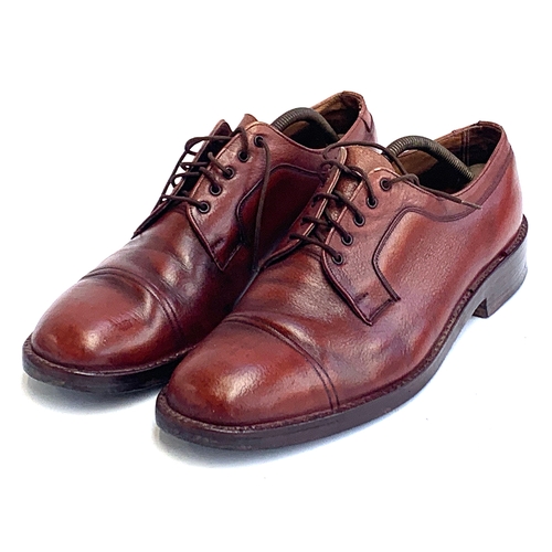 796 - A pair of Barker brown leather Oxfords, with trees, approx. size 10.5, with trees