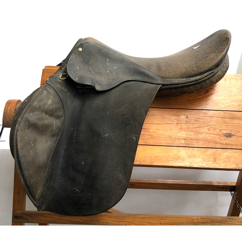 193 - Two general purpose saddles, one Wychanger, Barton, 16.5