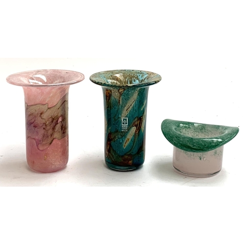 75 - A Mdina flanged iridescent pink vase, with one other Mdina vase, 12cm high; and a further Vasart vas... 