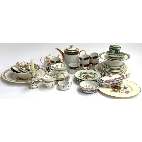 92 - A mixed lot to include Rosenthal trinket pot; tuscan; Wedgwood corinthian; Whittard; Furnivals Quail... 